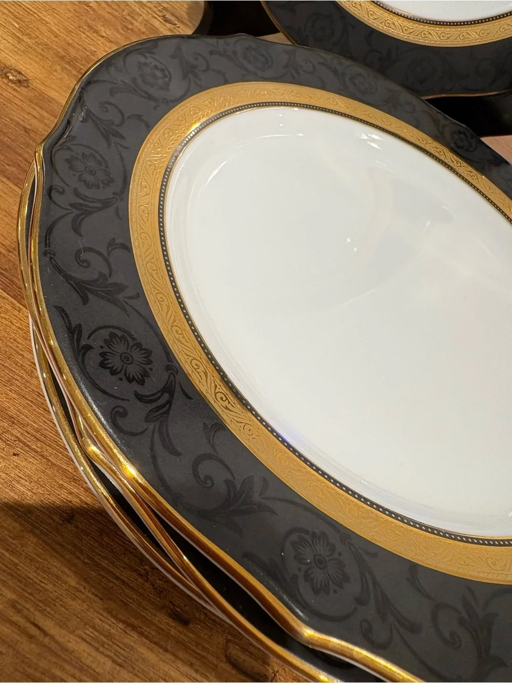 Noritake Kingswood Gold Black Accent Salad Plates Set-4